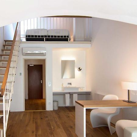 Downtown VI Vadi Hotel Мюнхен Экстерьер фото