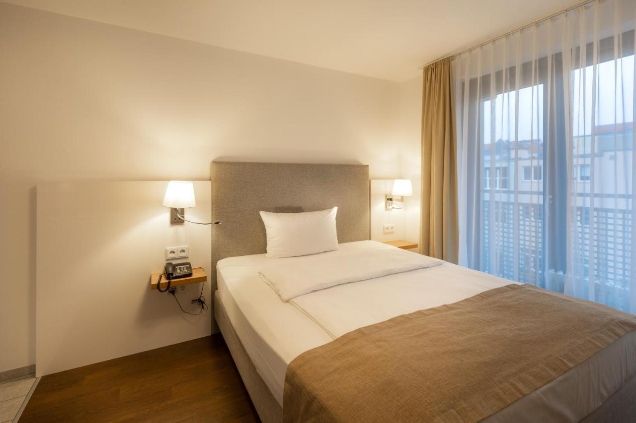 Downtown VI Vadi Hotel Мюнхен Экстерьер фото