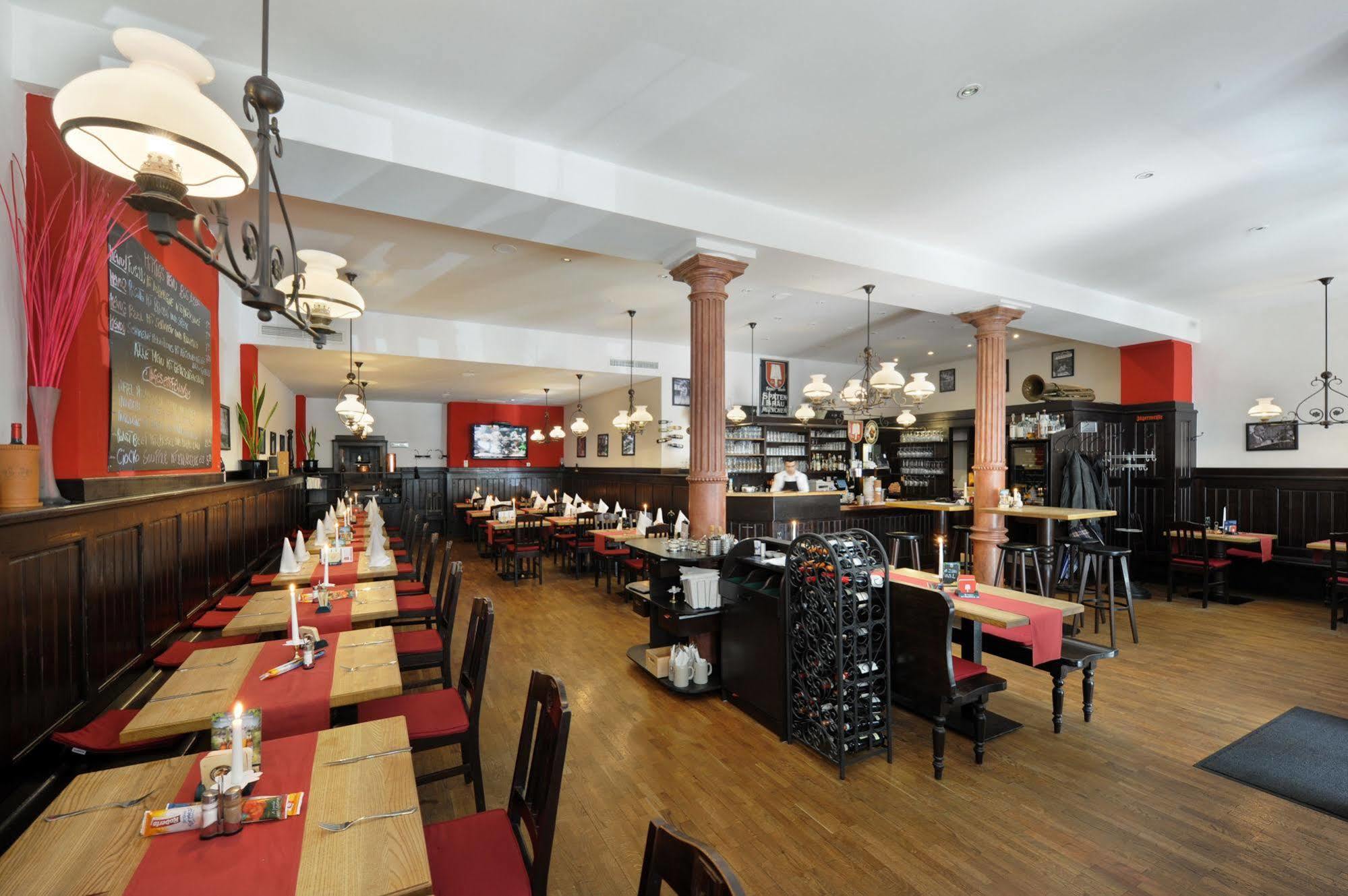 Downtown VI Vadi Hotel Мюнхен Экстерьер фото