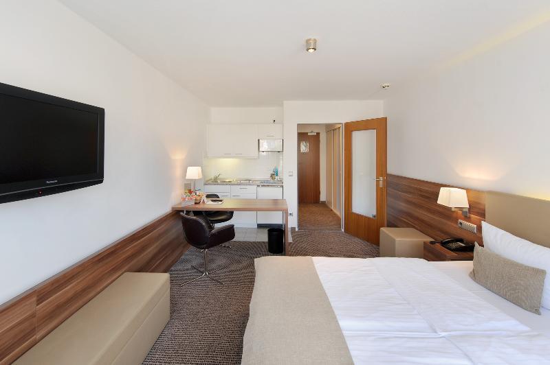 Downtown VI Vadi Hotel Мюнхен Экстерьер фото